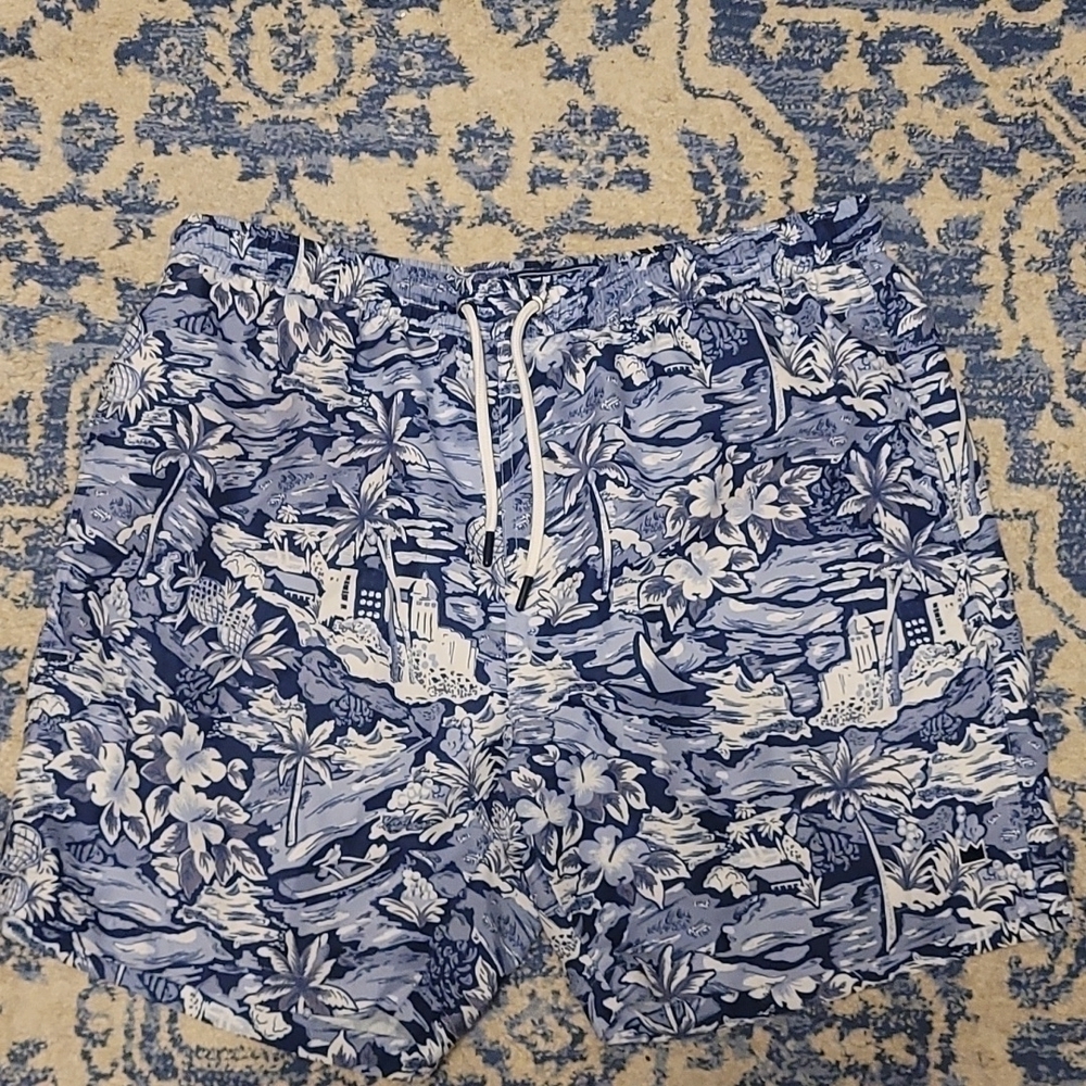 Crown & Ivy sz large blue white tropical beach swim trunks shorts SW42
